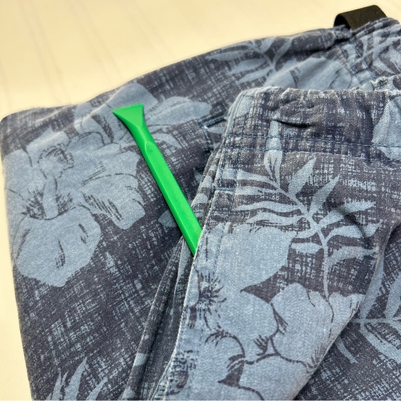 Fluke Men Hibiscus Outdoor Boardshorts Adjustable Clasp Drawstring Belt Size XL - Picture 13 of 15